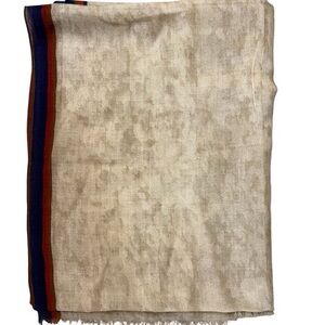 The Metropolitan Museum of Art | Lightweight Wool Scarf, Tan w/ Blue & Red